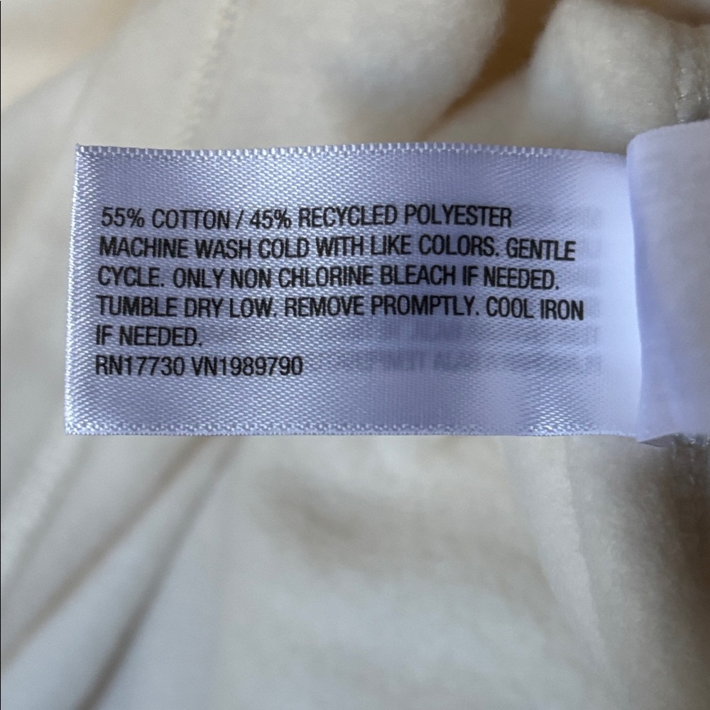 🎉NWT🎉 Universal Thread Cream Scoop Neck Sweater - Picture 14 of 14
